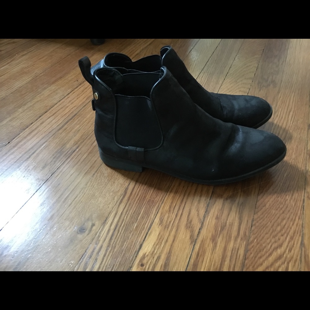 Mossimo Black ankle boots
